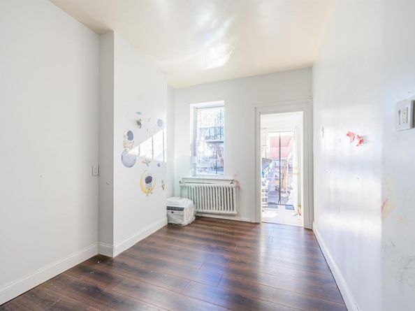110-10 34th Avenue, Corona NY 11368