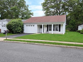 215 Kingston Drive