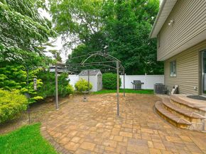 36 Dawes Avenue, Syosset NY 11791