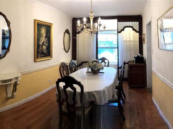 70-27 175th Street, Fresh Meadows NY 11365