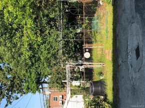 70-27 175th Street, Fresh Meadows NY 11365