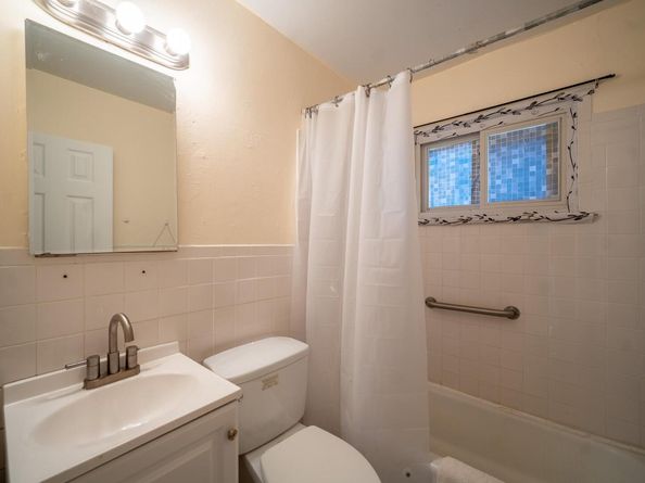 609 Michigan Avenue, Bellport NY 11713