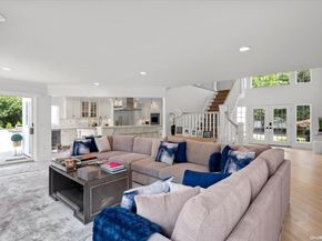 5 Landing Court, Dix Hills NY 11746