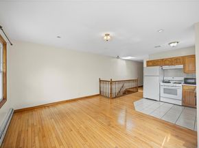 15039 Coolidge Avenue, Briarwood NY 11432
