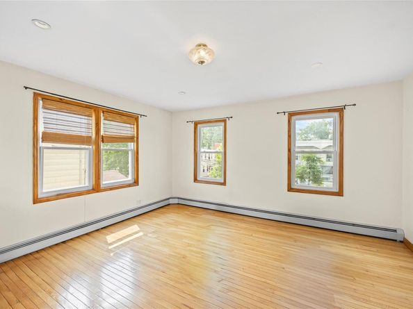 15039 Coolidge Avenue, Briarwood NY 11432