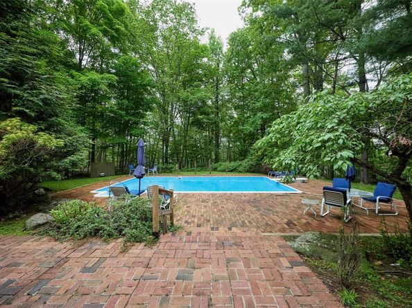 31 Greenlawn Road, Katonah NY 10536
