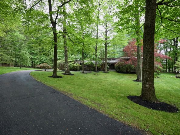 31 Greenlawn Road, Katonah NY 10536