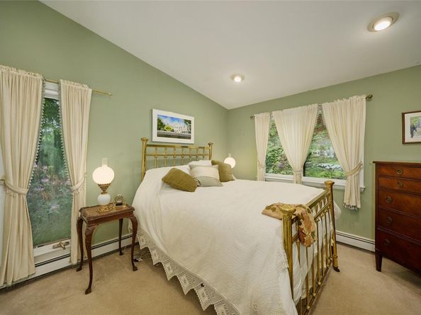 31 Greenlawn Road, Katonah NY 10536
