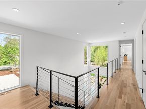 30 School Street, East Hampton NY 11937