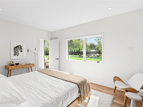 30 School Street, East Hampton NY 11937