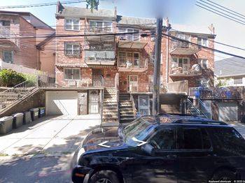 85-10 165 Street