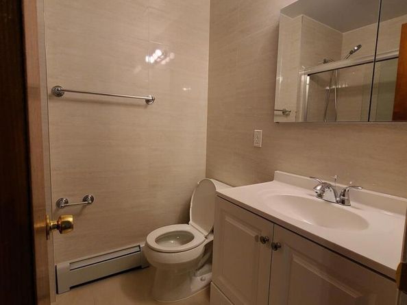 85-10 165 Street, Jamaica NY 11432