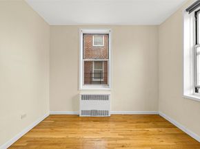 67-30 Clyde Street 6W, Forest Hills NY 11375