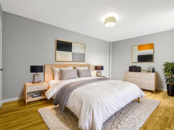 67-30 Clyde Street 6W, Forest Hills NY 11375