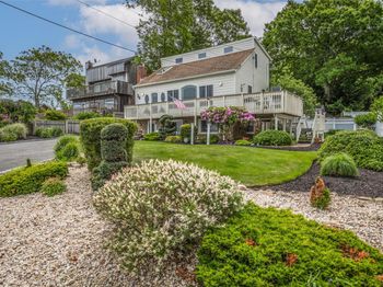26 Point Breeze Drive