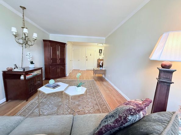 83-15 98 Street 3C, Woodhaven NY 11421
