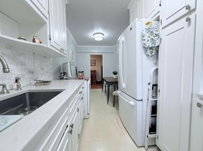 83-15 98 Street 3C, Woodhaven NY 11421