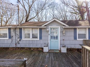 47 Woodcliff Trail