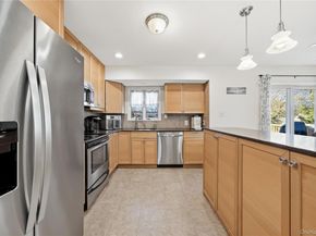 189 Marilynn Street, East Islip NY 11730