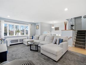 189 Marilynn Street, East Islip NY 11730