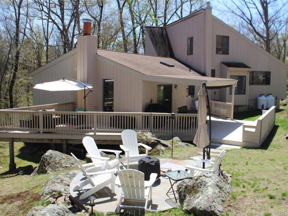 11 Manor Drive, Goldens Bridge NY 10526