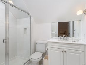 3 Bridies Path, Southampton NY 11968