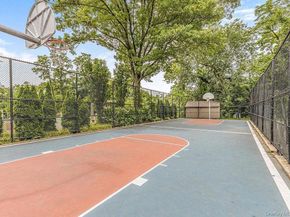 5800 Arlington Avenue 9N, Bronx NY 10471