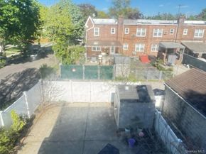 7501 167th Street, Fresh Meadows NY 11366