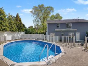 6 Lyons Lane, Coram NY 11727