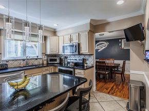 4220 Express Drive S, Ronkonkoma NY 11779