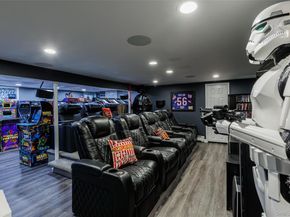 4220 Express Drive S, Ronkonkoma NY 11779