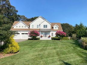 17 Willowood Court, Westhampton NY 11977