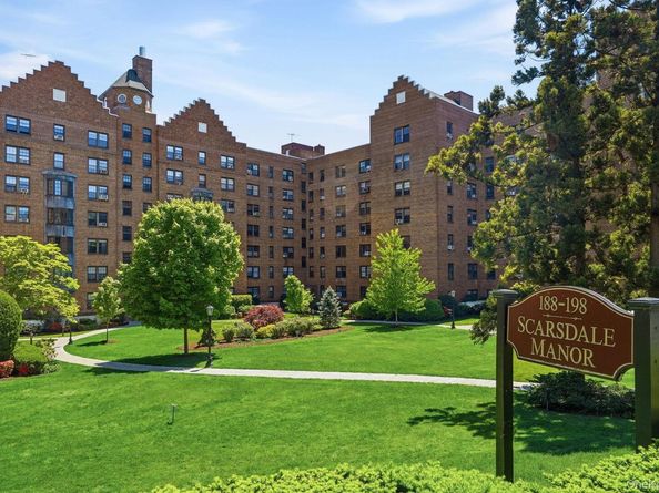 196 Garth Road 2F, Scarsdale NY 10583