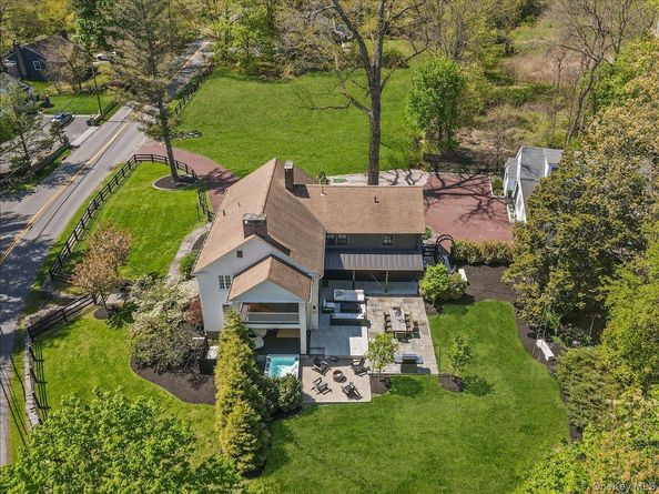 159-161 Chappaqua Road, Briarcliff Manor NY 10510
