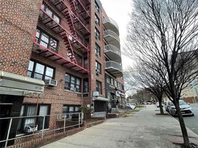 8720 175th Street 6J, Jamaica NY 11432