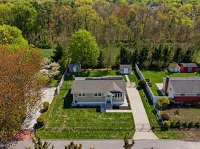 52 William Street, Brentwood NY 11717