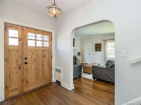 61 Cleveland Avenue, Glen Head NY 11545