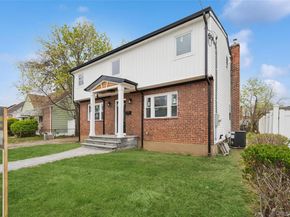 759 Barry Place, Uniondale NY 11553