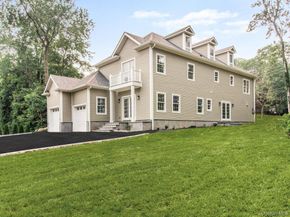 1 Kewanee Road, New Rochelle NY 10804
