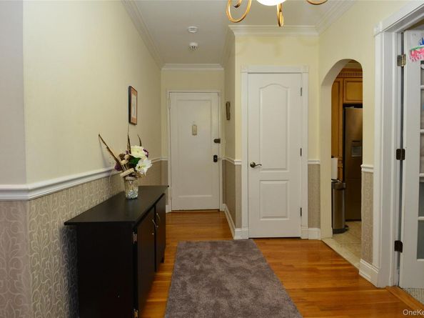 40 Rockledge Road 2A, Hartsdale NY 10530