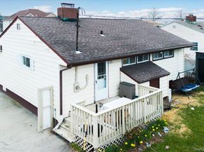 61 Grant Street, Freeport NY 11520