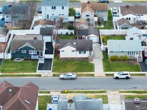 61 Grant Street, Freeport NY 11520