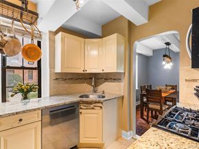 174 Garth Road TS, Scarsdale NY 10583