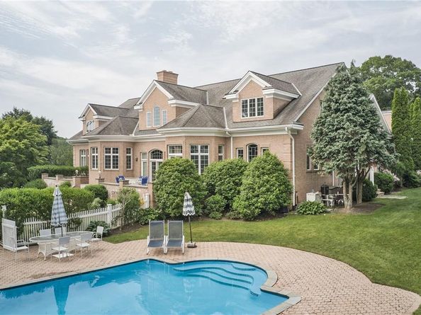 11 Fawn Lane, Armonk NY 10504