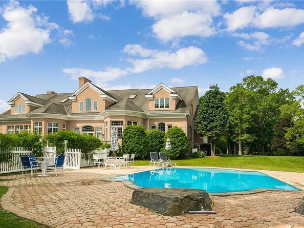 11 Fawn Lane, Armonk NY 10504