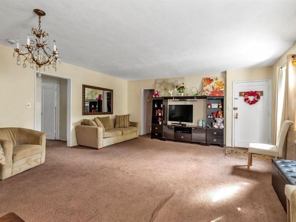 160-51 17th Avenue Lower, Whitestone NY 11357
