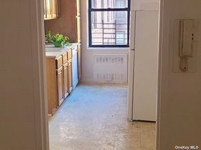 65-50 Wetherole Street 2D, Rego Park NY 11374