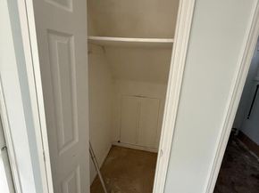 51 Manor Road, Valley Stream NY 11580