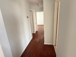 51 Manor Road, Valley Stream NY 11580