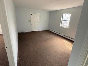 51 Manor Road, Valley Stream NY 11580